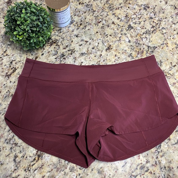Lululemon speed short! Brand new never worn! - Picture 4 of 4